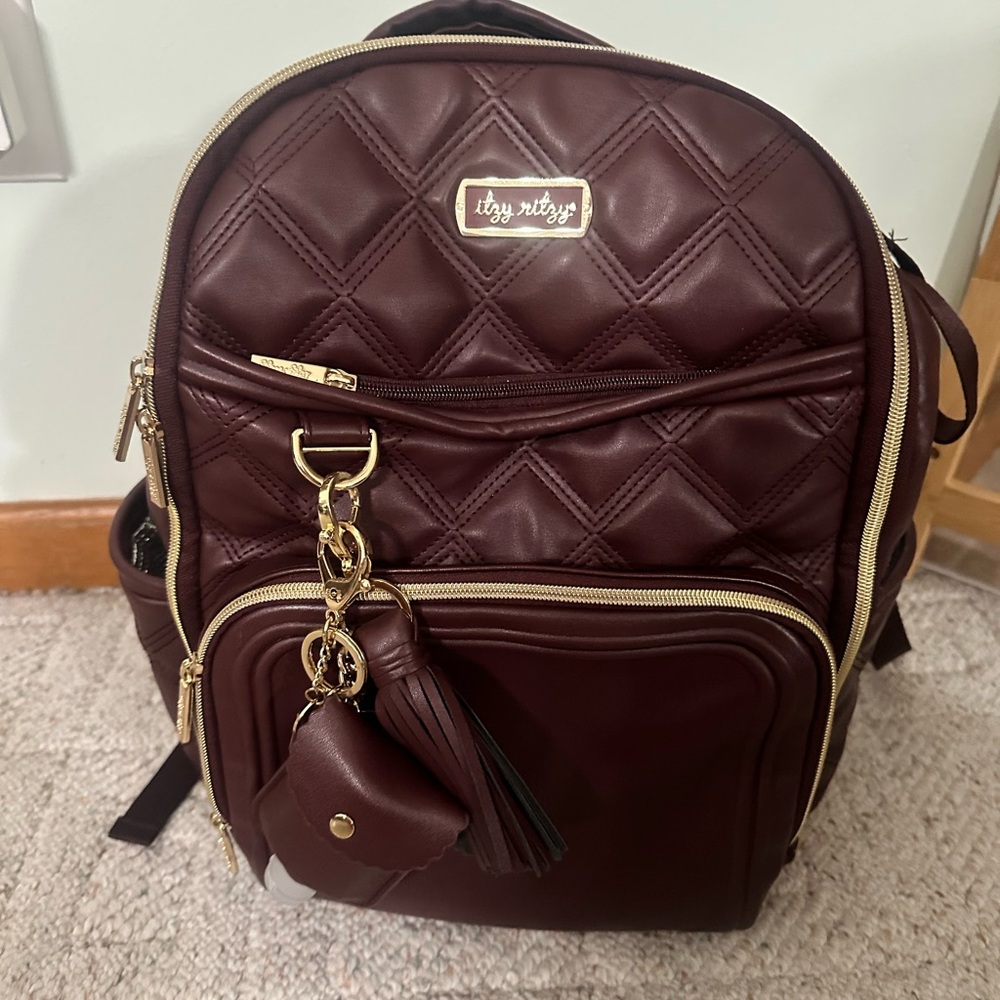 Itzy Ritzy Quilted Maroon Backpack